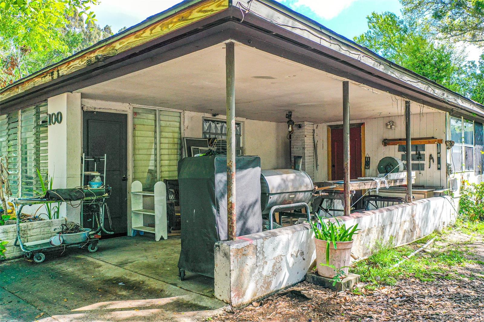 LASSEE PROPERTIES - Residential