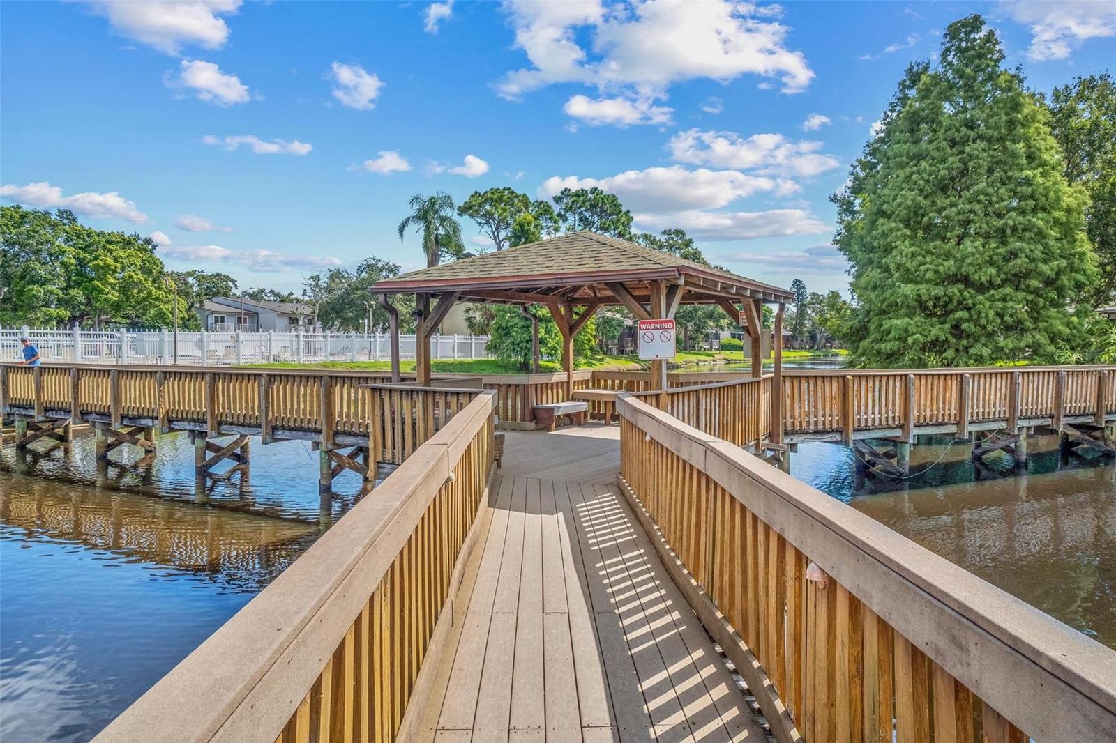 LAKE FOREST CONDO - Residential