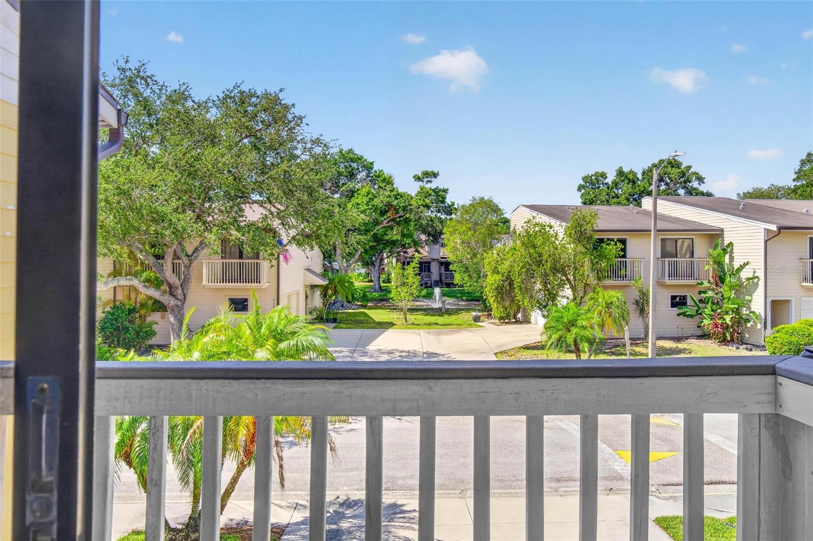 LAKE FOREST CONDO - Residential