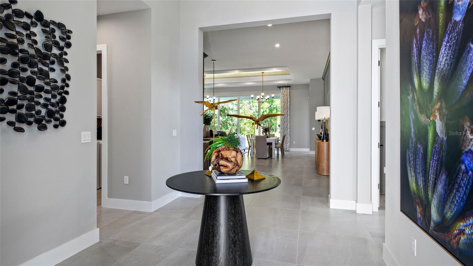 1104 LILIANA DRIVE