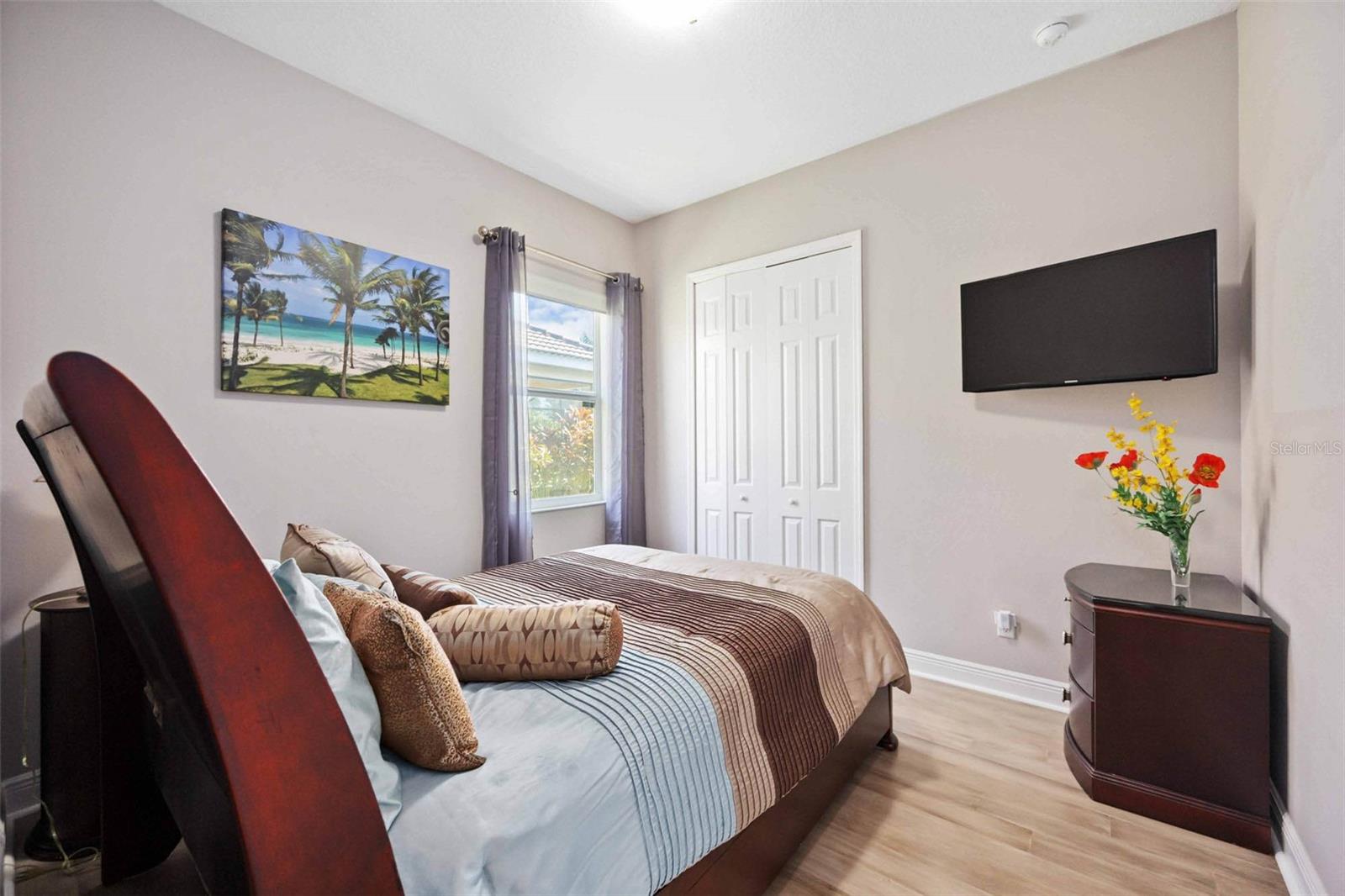 ENCLAVE AT COUNTRY MEADOWS - Residential