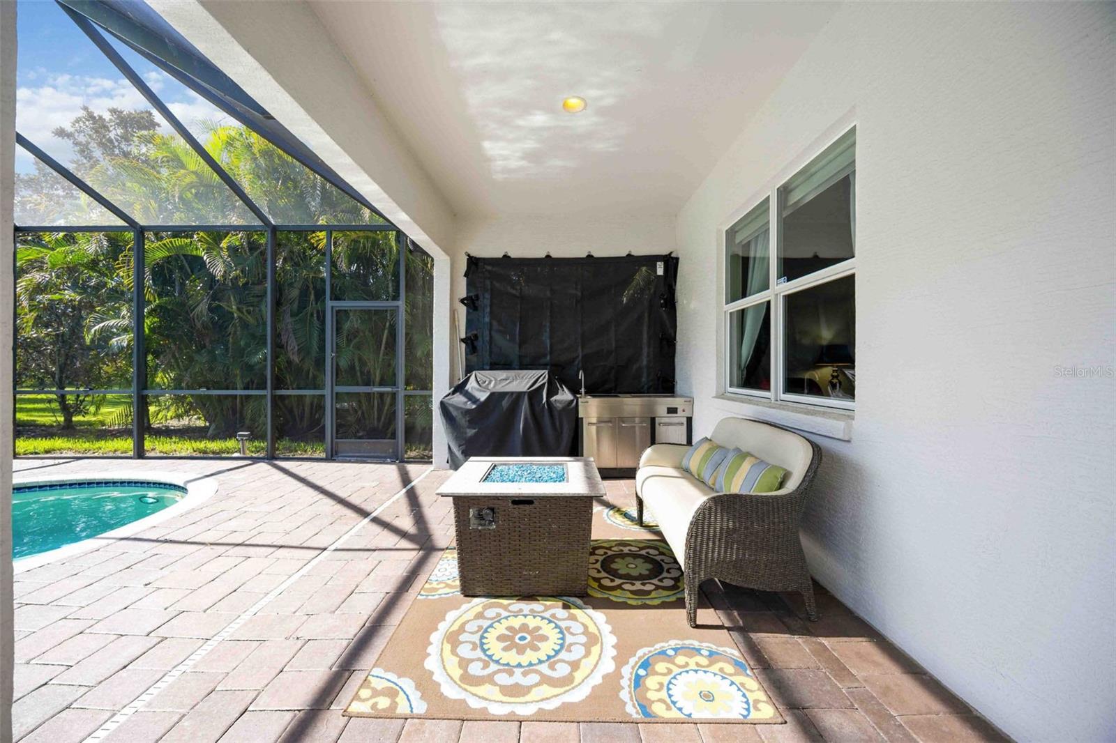 ENCLAVE AT COUNTRY MEADOWS - Residential