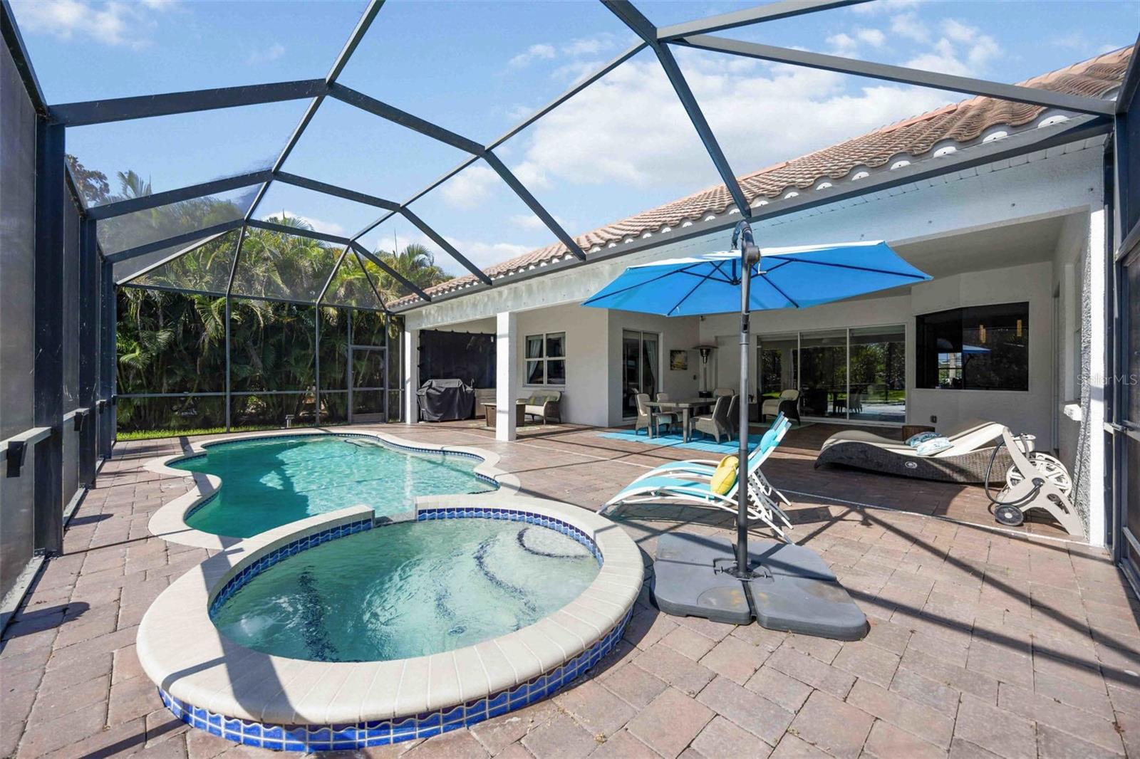 ENCLAVE AT COUNTRY MEADOWS - Residential