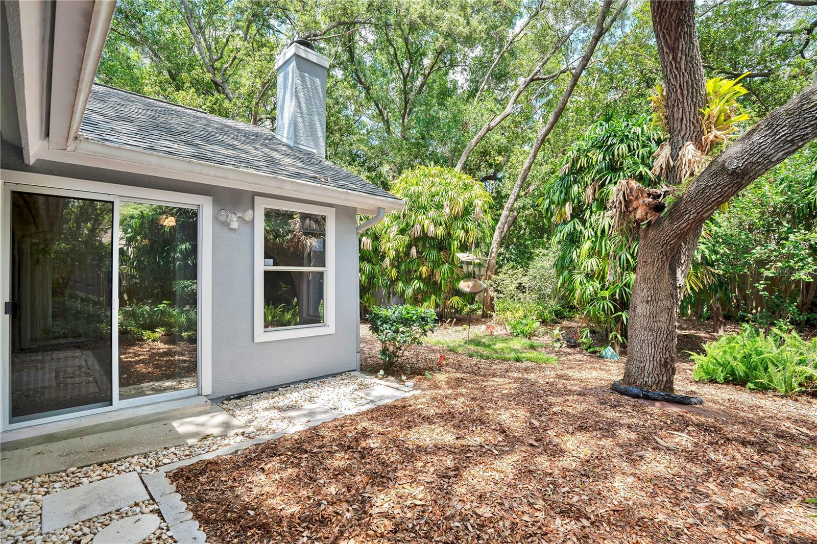 MISTY OAKS - Residential