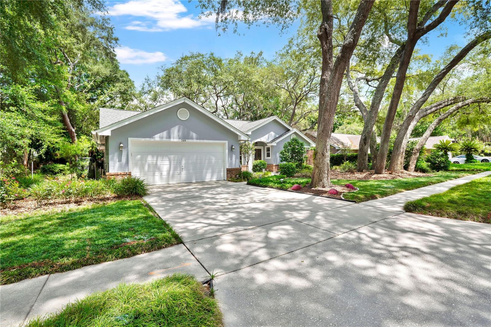 MISTY OAKS - Residential