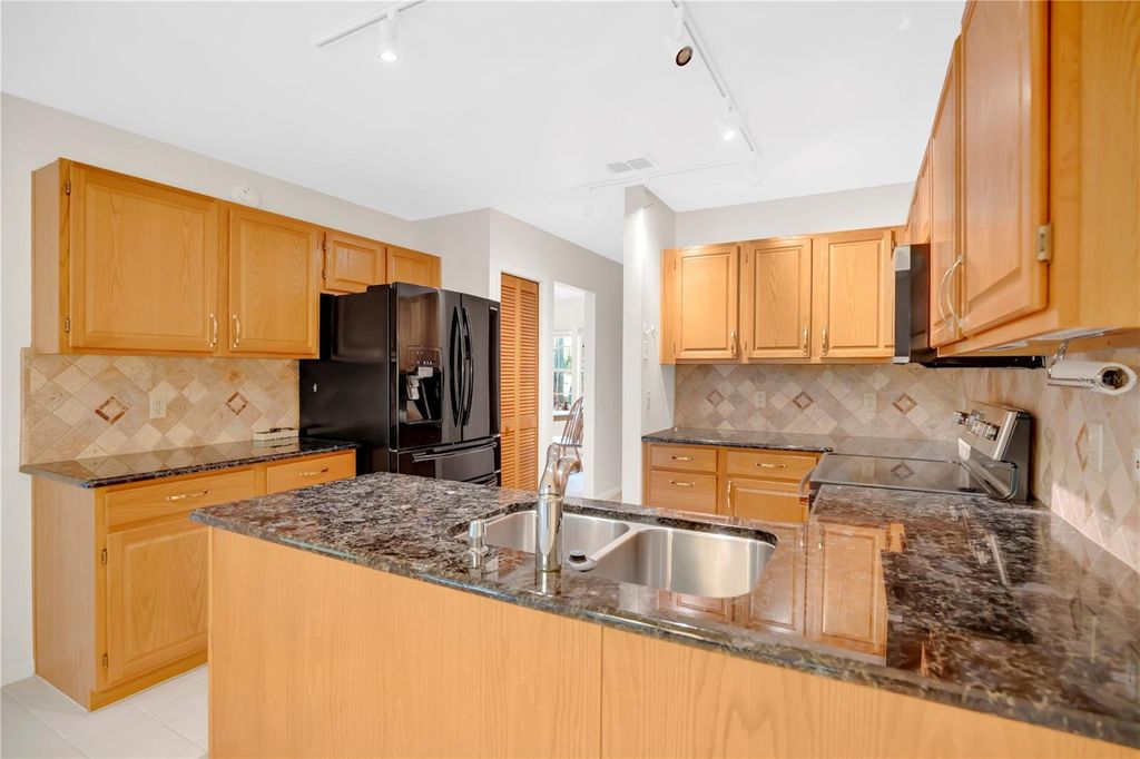 Photo of 309 Oak Leaf Circle, Lake Mary, FL 32746 (MLS # O6410365)