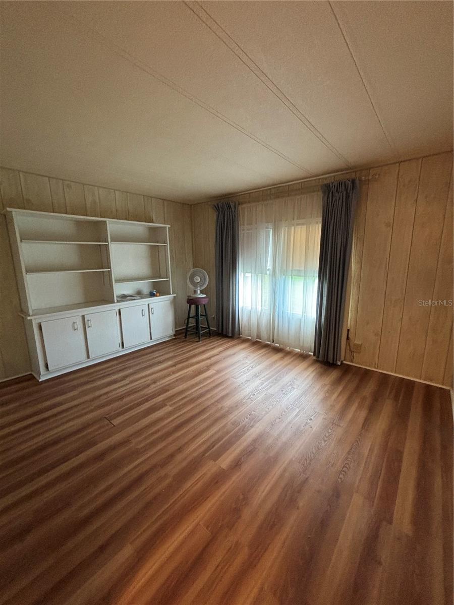 CONTINENTAL COUNTRY CLUB INC - Residential