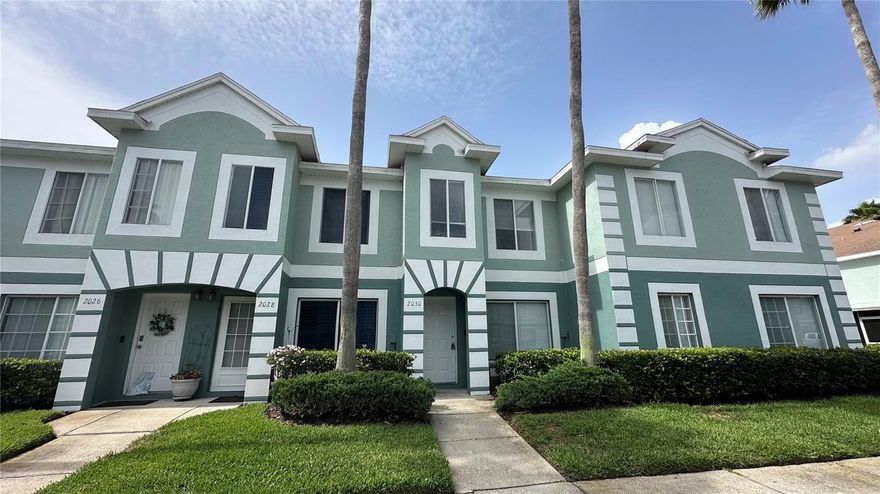 Beautiful 2-bedroom, 2.5-bath townhome with an additional office space, located in the gated Providence community. The office can easily be used as a third bedroom. The first floor features an open-concept layout with a formal dining room, spacious living room, a half bathroom, and sliding glass doors that lead to a covered and screened-in lanai/patio perfect for relaxing or entertaining. Upstairs, you'll find two generously sized bedrooms, and two full bathrooms, The community offers a resort-style pool with ample space to relax and unwind. Rent includes lawn care, water, sewer, and trash services.
This home is centrally located and convenient to shopping centers, restaurants, malls, schools, hospitals, and the airport. It also offers easy access to I-75, US-60, I-4, and the Selmon Expressway.