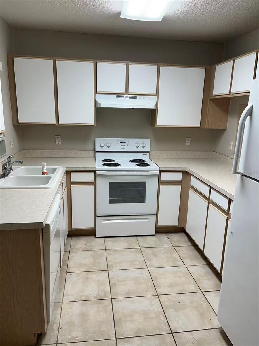 PROVIDENCE TOWNHOMES PHASES 3 AND 4 - Residential