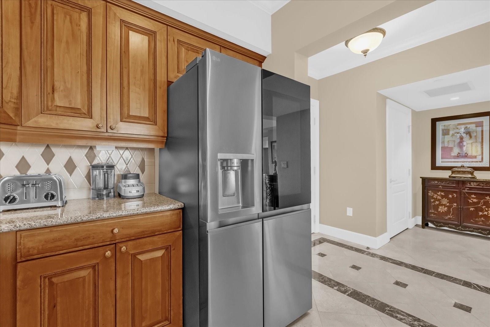 REUNION GRANDE CONDO - Residential