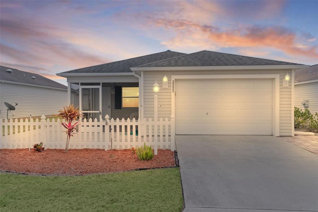 Photo of 2050 Fairview Lane, The Villages, FL 32162 (MLS # G5106525)