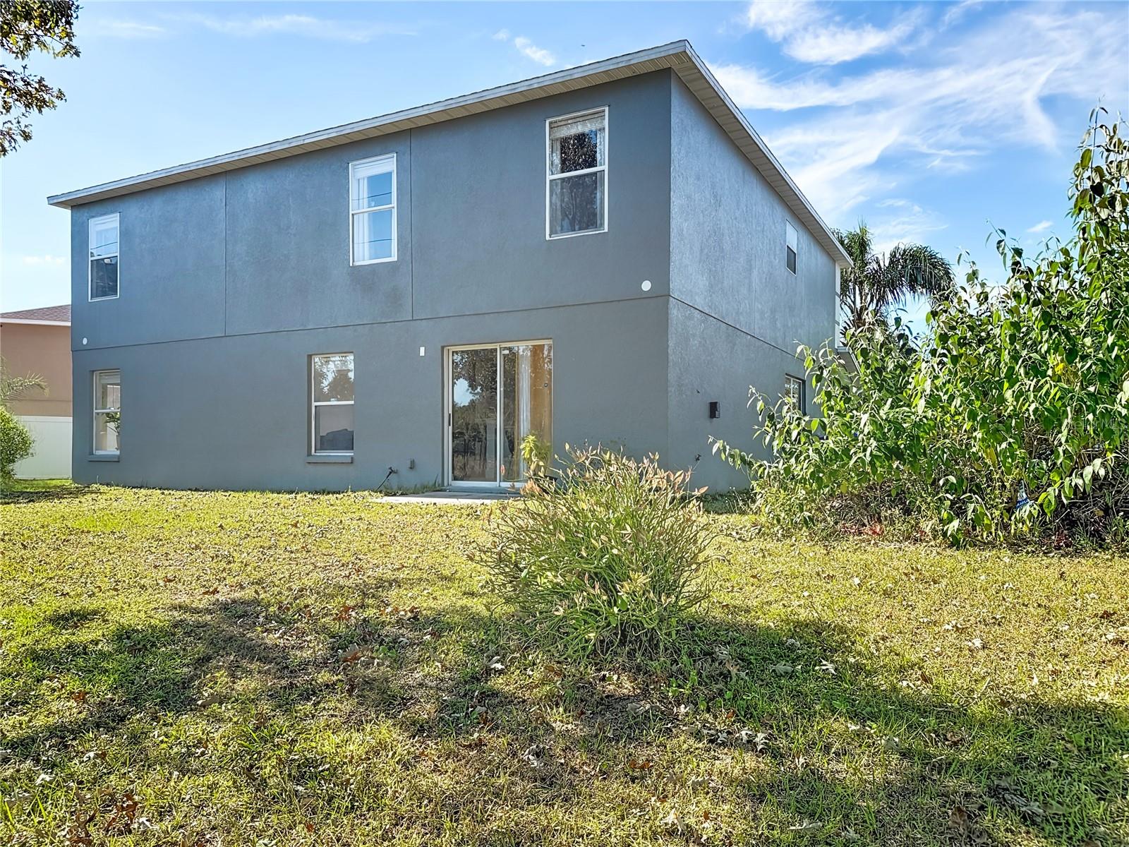 WINDROSE/SOUTHMEADOWUN 02 - Residential Lease