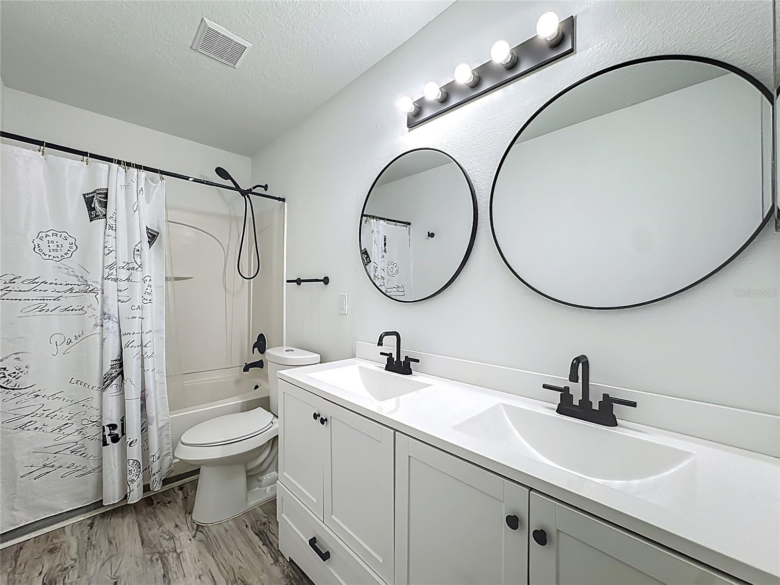 WINDROSE/SOUTHMEADOWUN 02 - Residential Lease