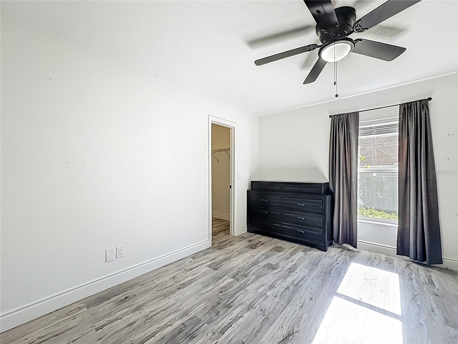 WINDROSE/SOUTHMEADOWUN 02 - Residential Lease