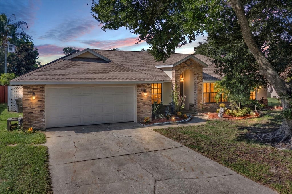 Photo of 1553 Spring Ridge Circle, Winter Garden, FL 34787 (MLS # S5156629)