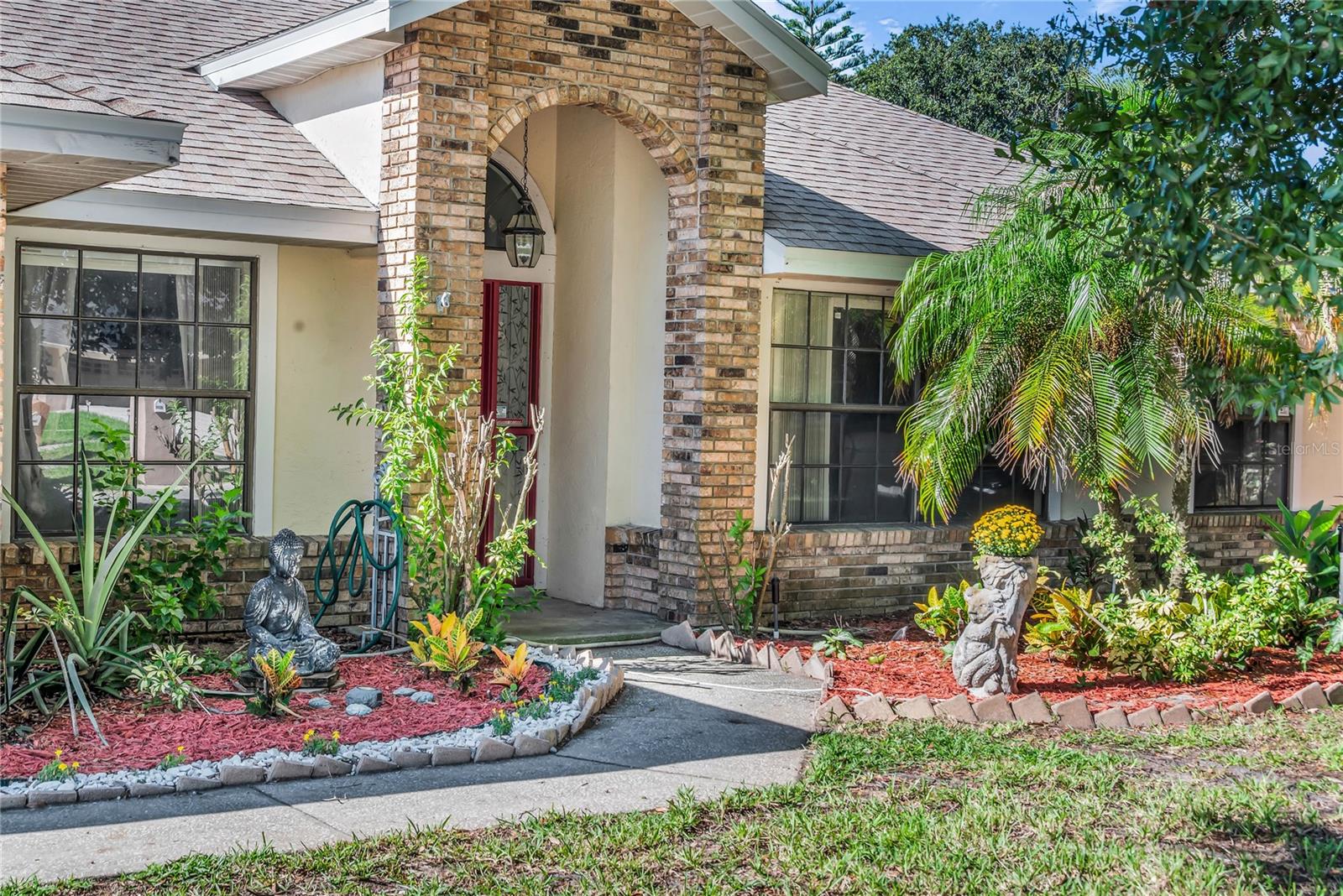 1553 SPRING RIDGE CIRCLE