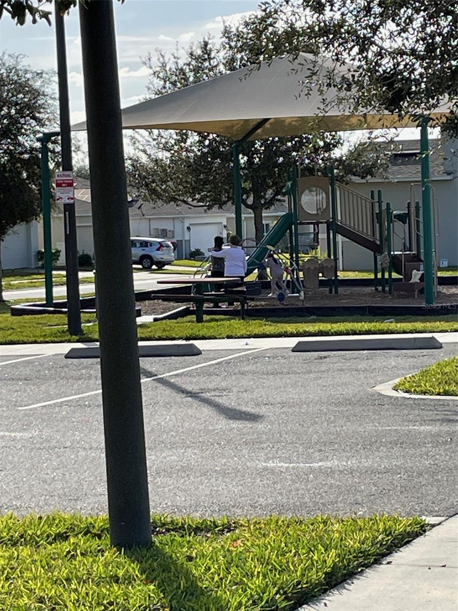 LAUREL ESTATES - Residential Lease