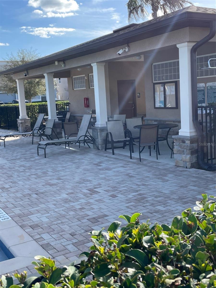 LAUREL ESTATES - Residential Lease