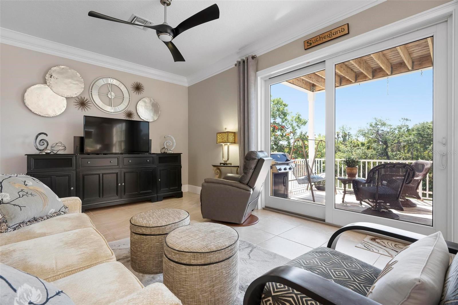 MARINELAND - Residential