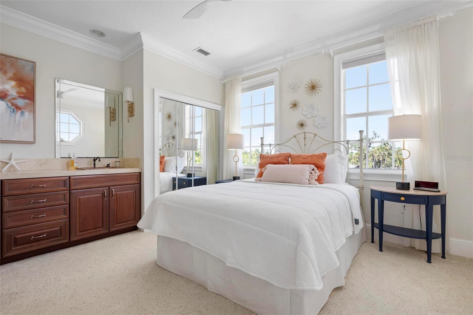 MARINELAND - Residential