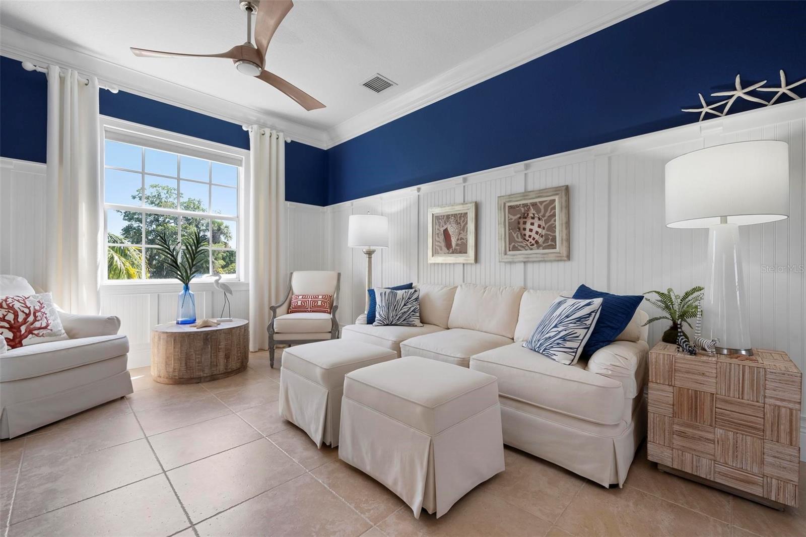 MARINELAND - Residential