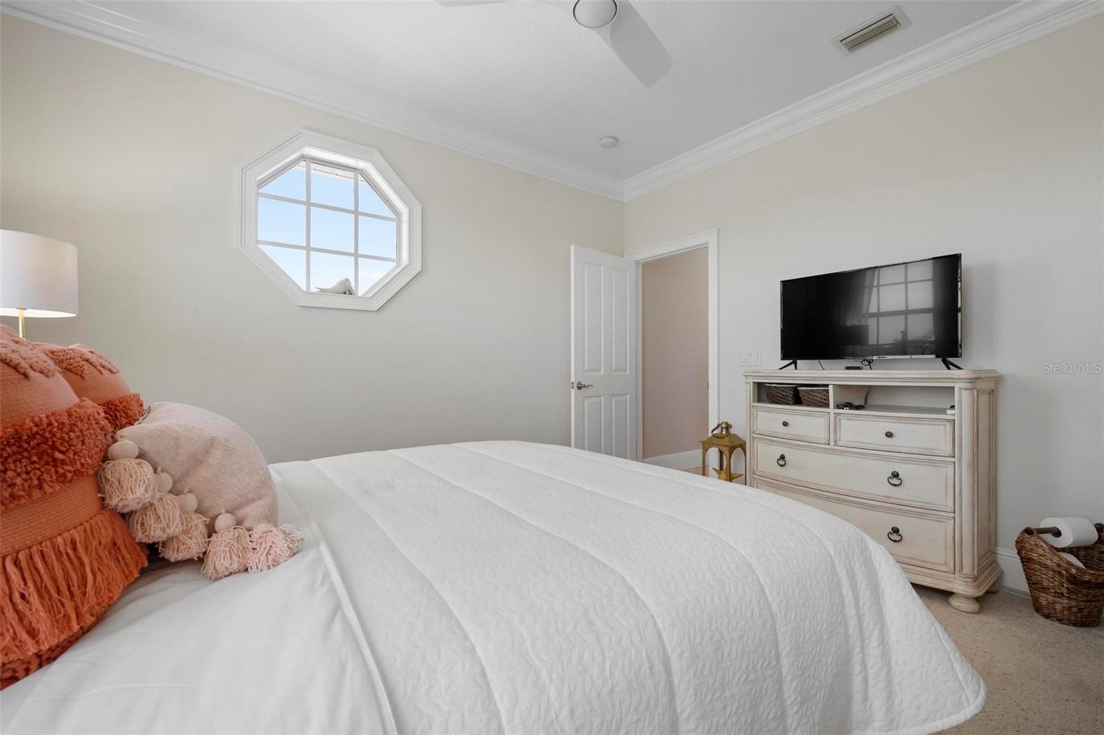 MARINELAND - Residential