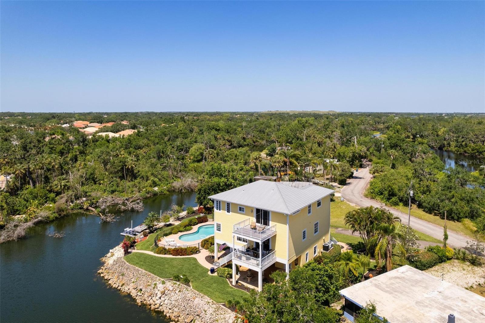 MARINELAND - Residential