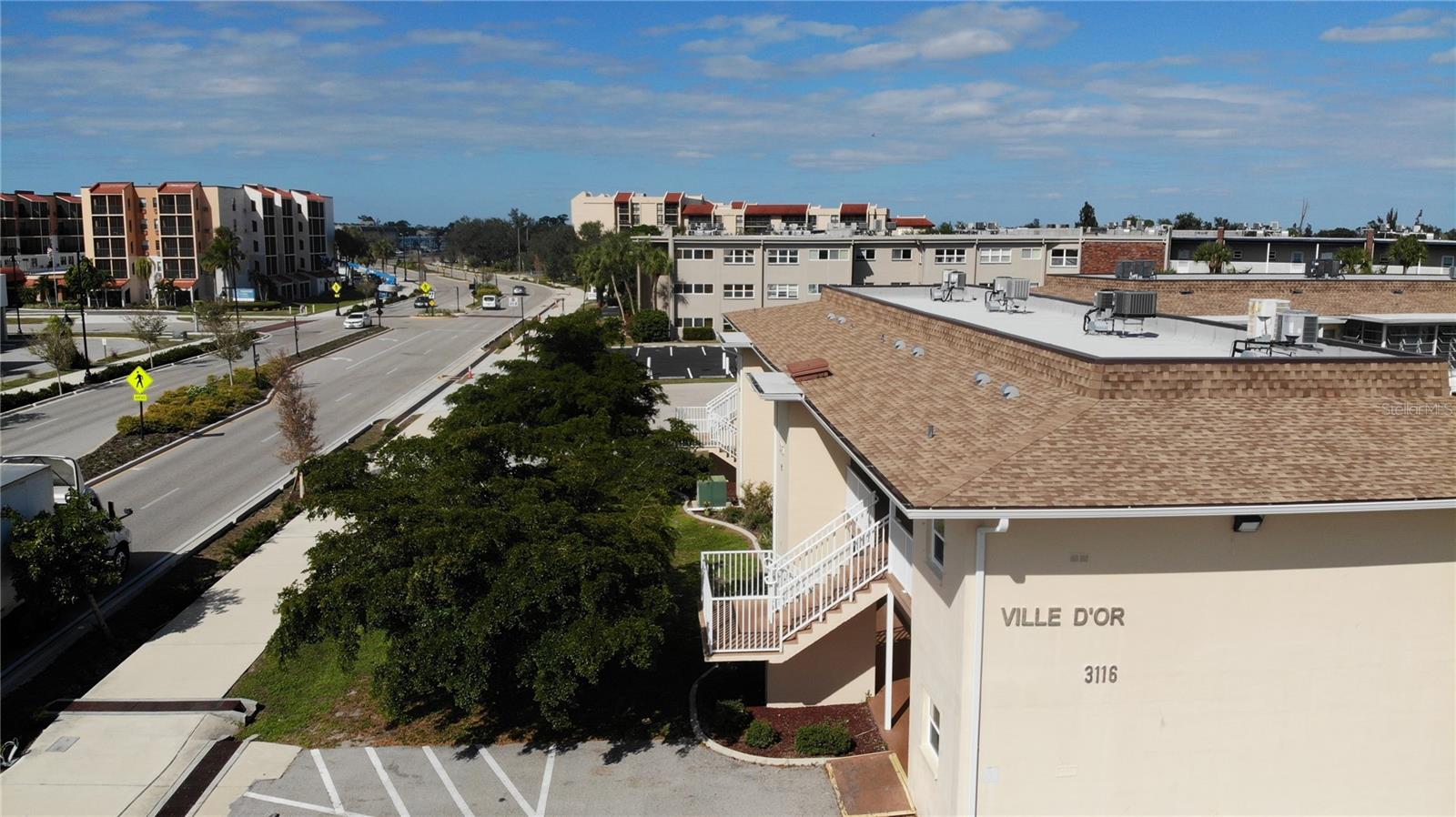 PLAZA VIEW APTS CONDO UN 03 - Residential