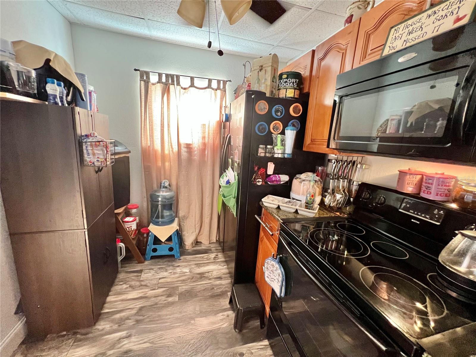 PLAZA VIEW APTS CONDO UN 03 - Residential