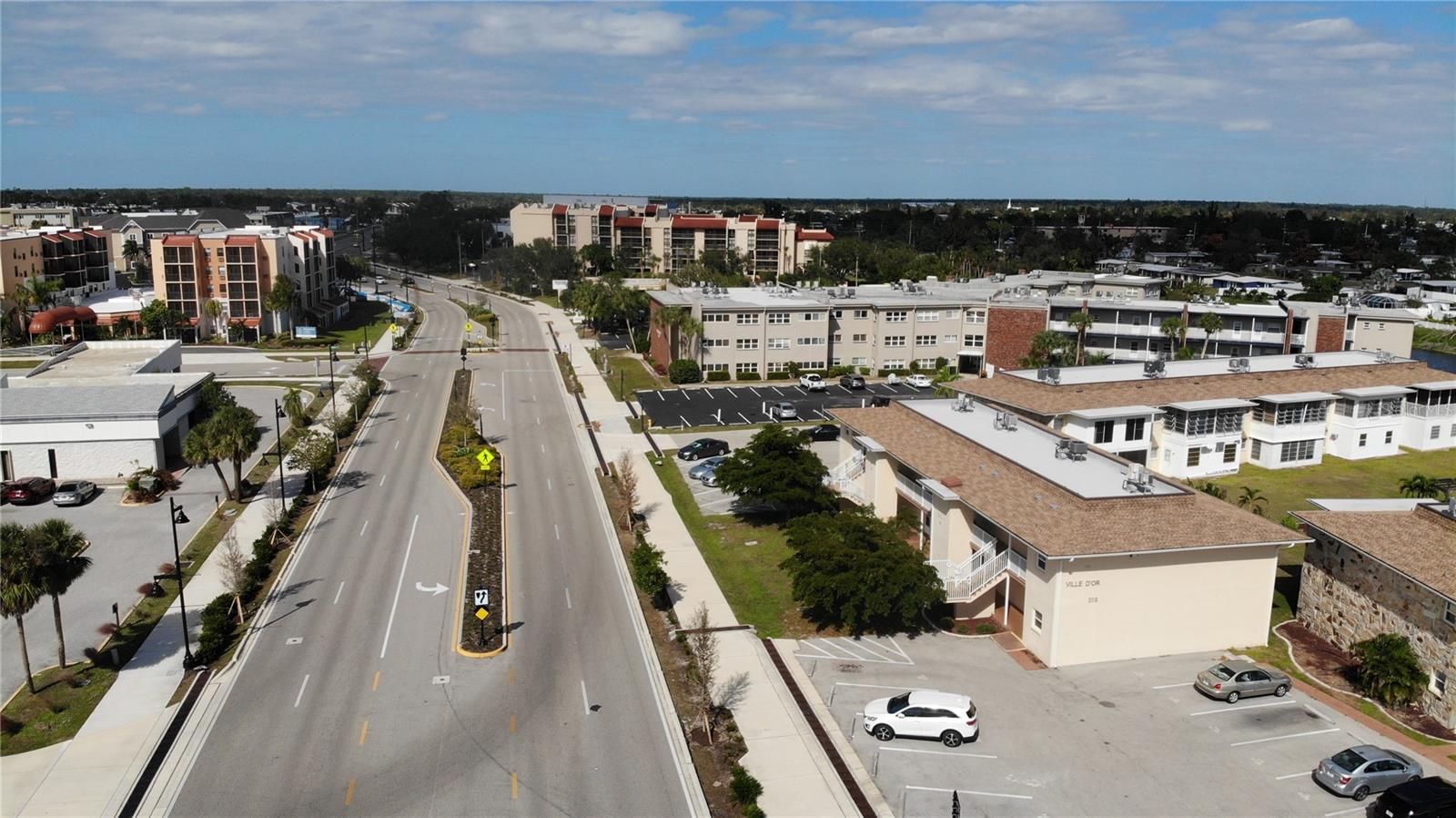 PLAZA VIEW APTS CONDO UN 03 - Residential