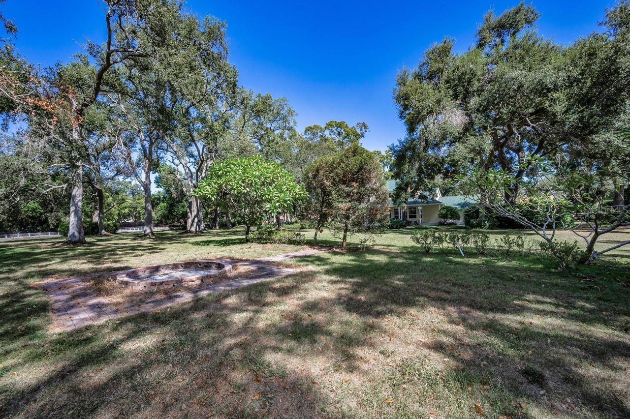 PINELLAS FARMS - Residential