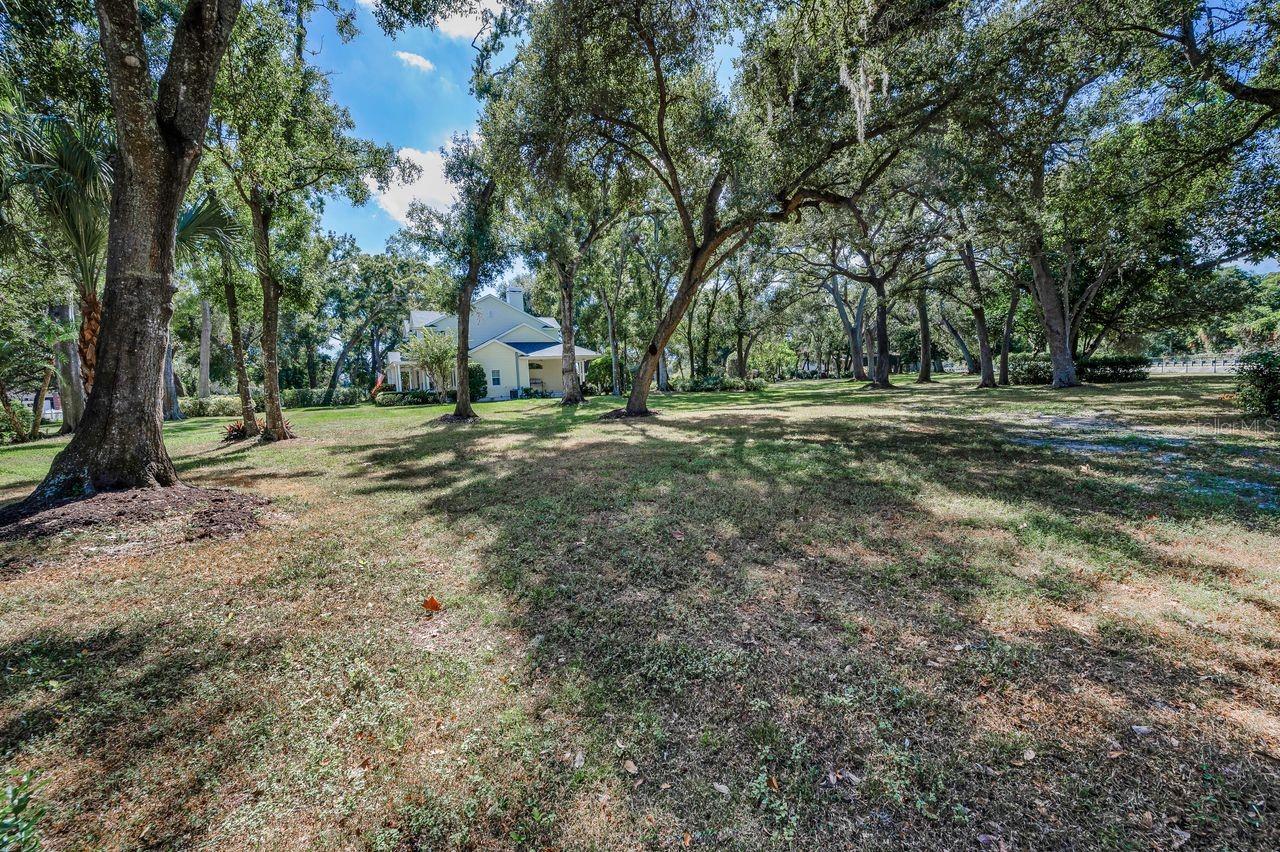 PINELLAS FARMS - Residential