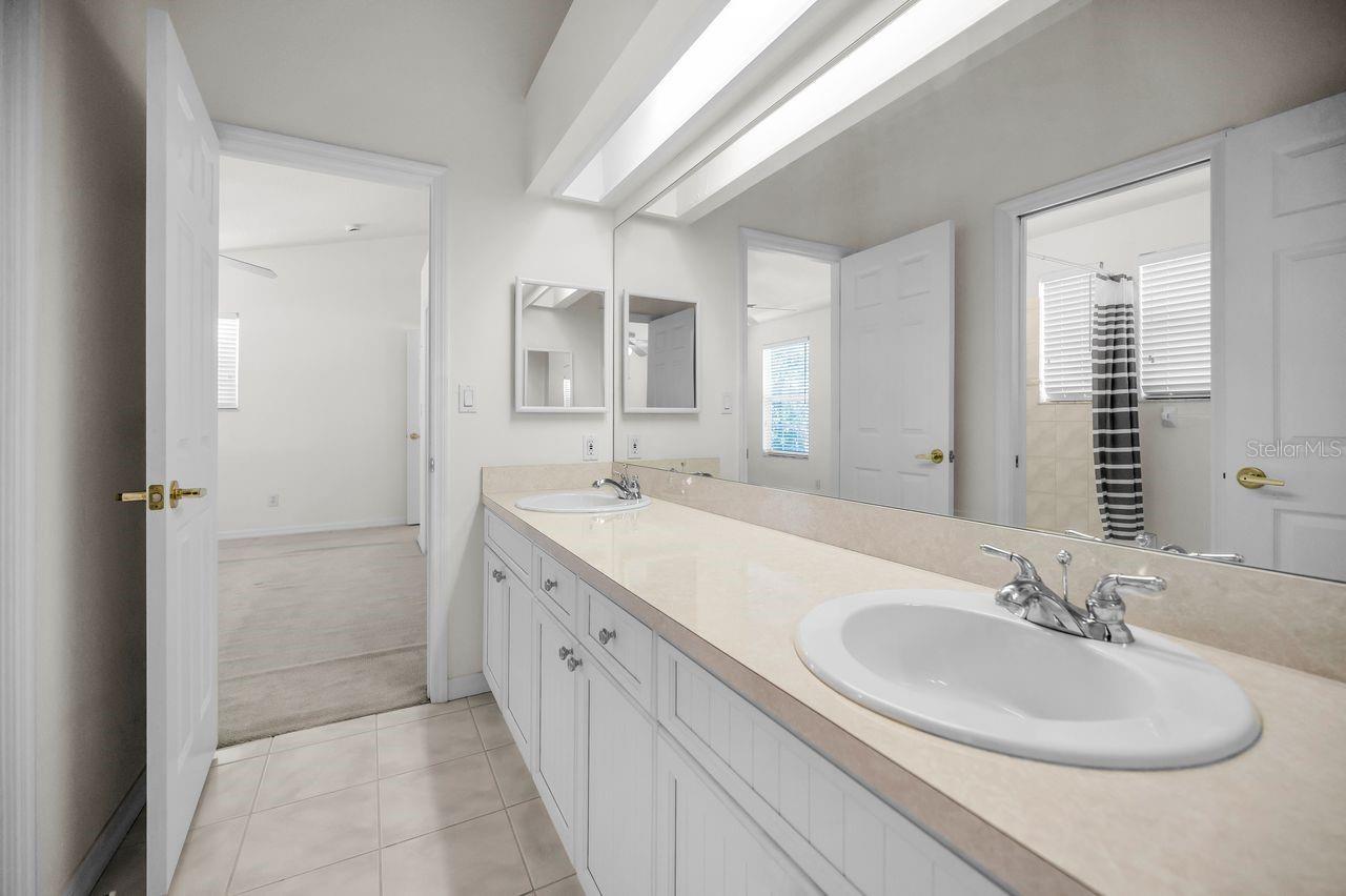 PINELLAS FARMS - Residential