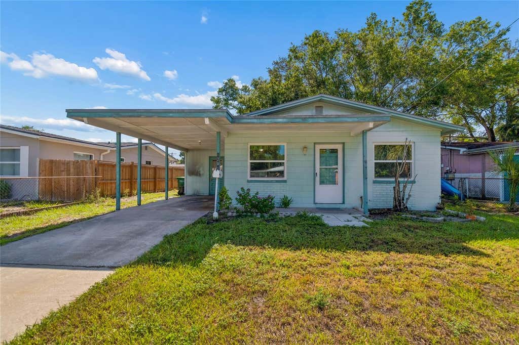 Photo of 6706 S Mascotte Street, Tampa, FL 33616 (MLS # TB8525112)