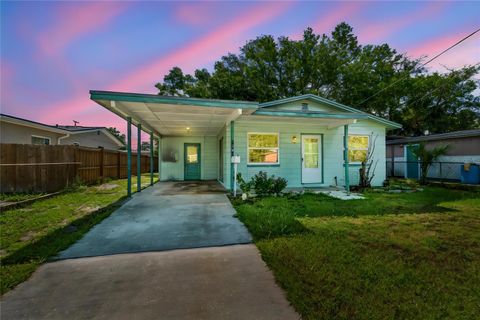 Photo of 6706 S Mascotte Street, Tampa, FL 33616 (MLS # TB8525112)