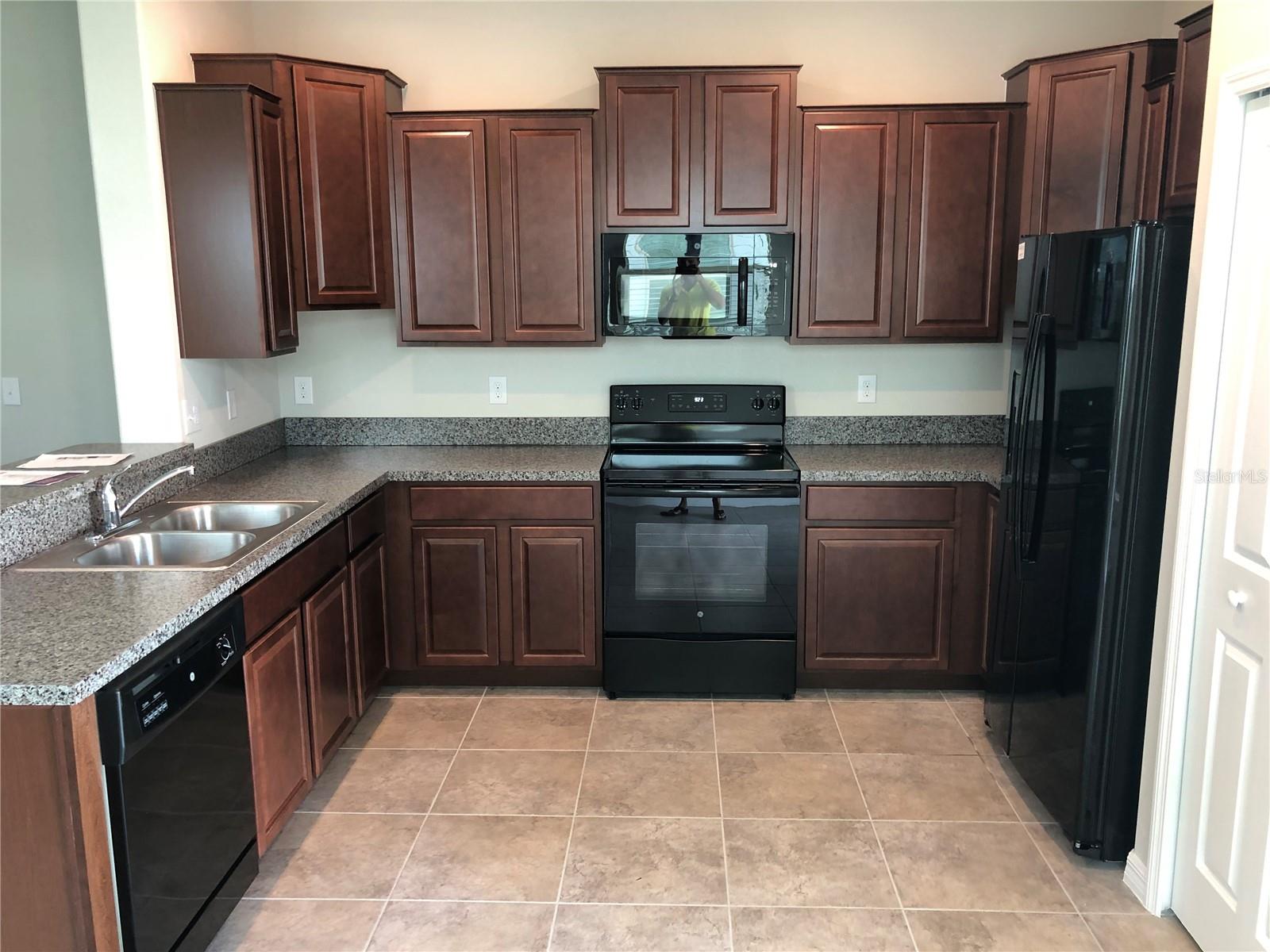 TOUCHSTONE PH 2 - Residential Lease