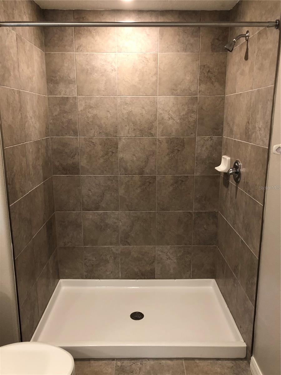 TOUCHSTONE PH 2 - Residential Lease