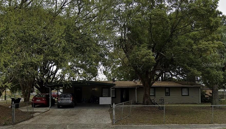 Auction Property. Auction Property being sold, Occupied. No Interior Access. This ranch-style single-family home features a one-story design, with 4 bedrooms, 2 bathrooms, and approximately 2061 square feet of living space on a fenced, 0.3-acre corner lot. Proximity to medical facilities, major shopping plazas, and schools offers everyday needs within a short drive, while convenient access to entertainment options, outdoor recreation activities, and SR-295 allows for easy adventuring.