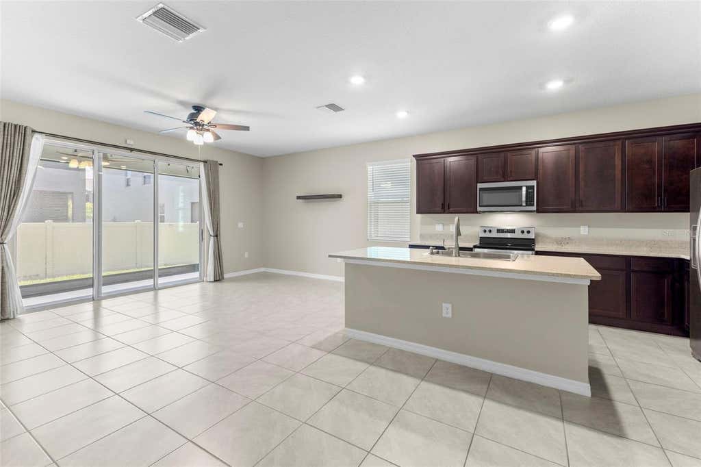 Photo of 2908 Evergreen Elm Pass, Wesley Chapel, FL 33543 (MLS # TB8538195)