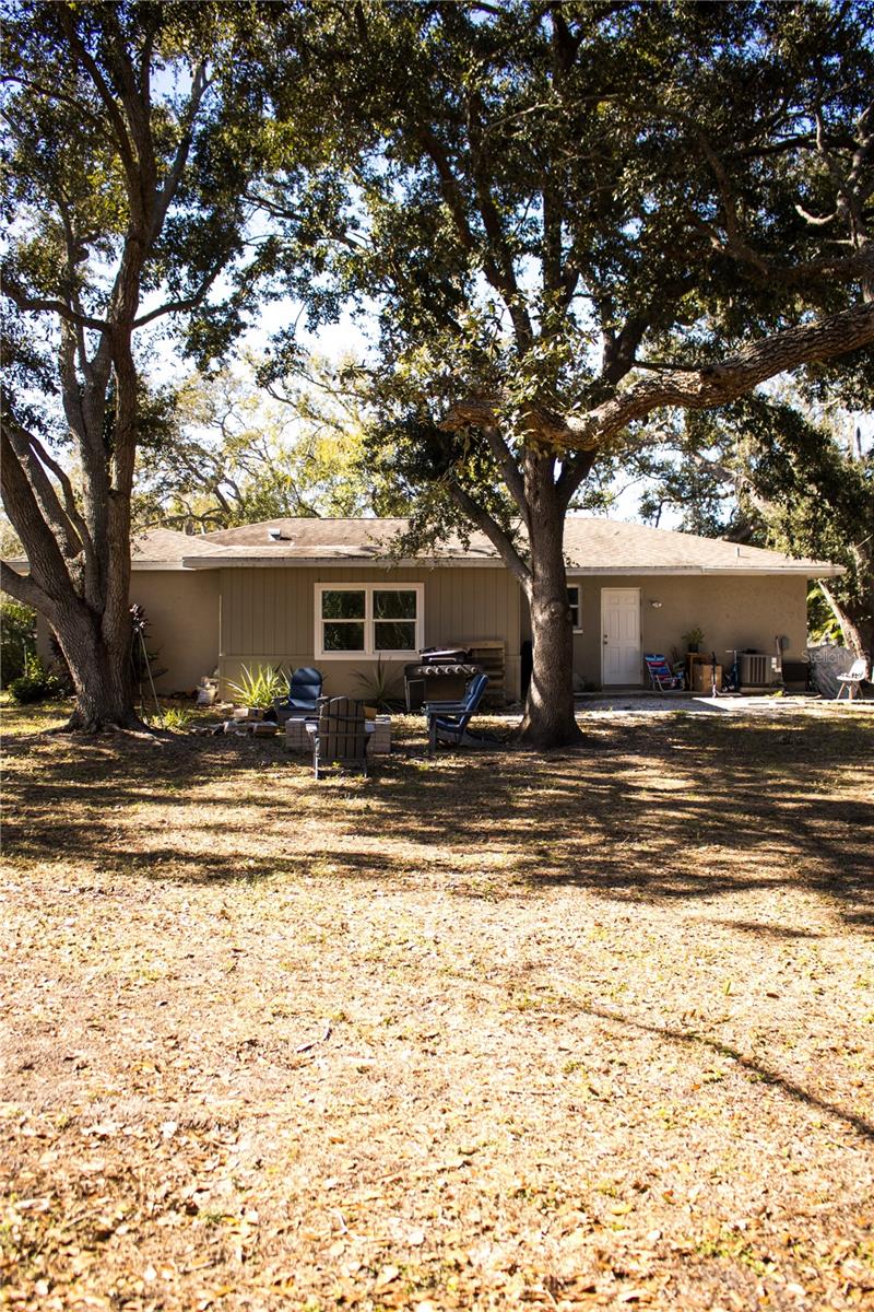 ACREAGE & UNREC - Residential