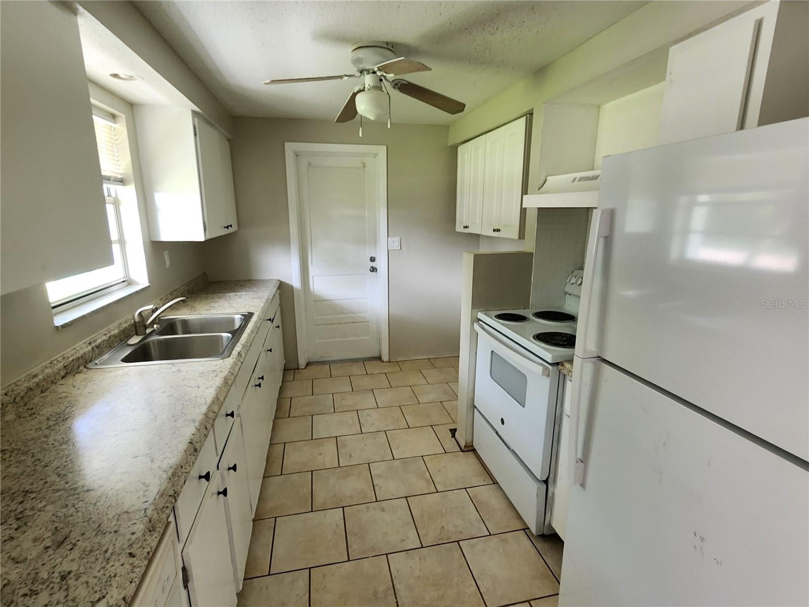 20294 ANDOVER AVENUE, PORT CHARLOTTE, FL, 33954 3 20294 ANDOVER AVENUE