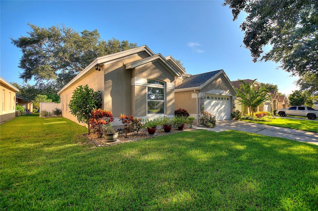 Photo of 6619 Imperial Oak Lane, Orlando, FL 32819 (MLS # O6392783)