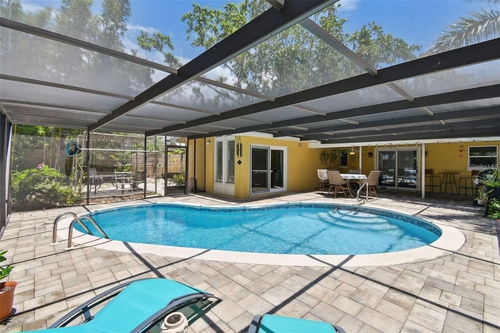 Photo of 859 Patterson Drive, Sarasota, FL 34234 (MLS # A4697956)