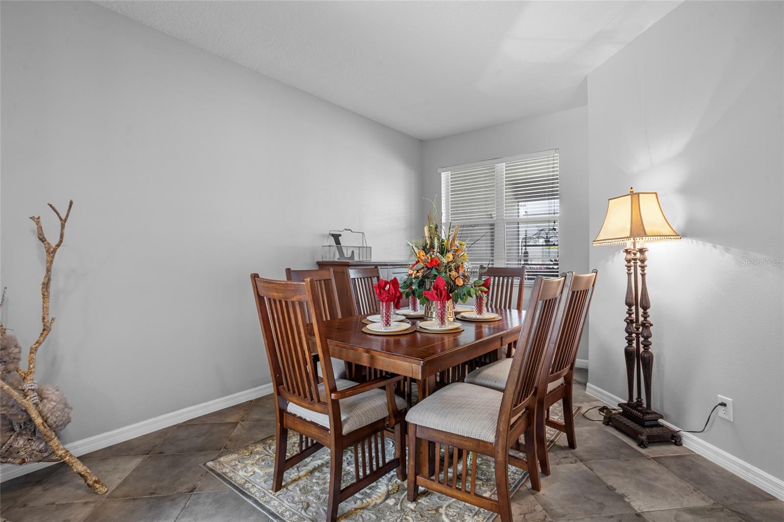 742 FEATHERSTONE LANE