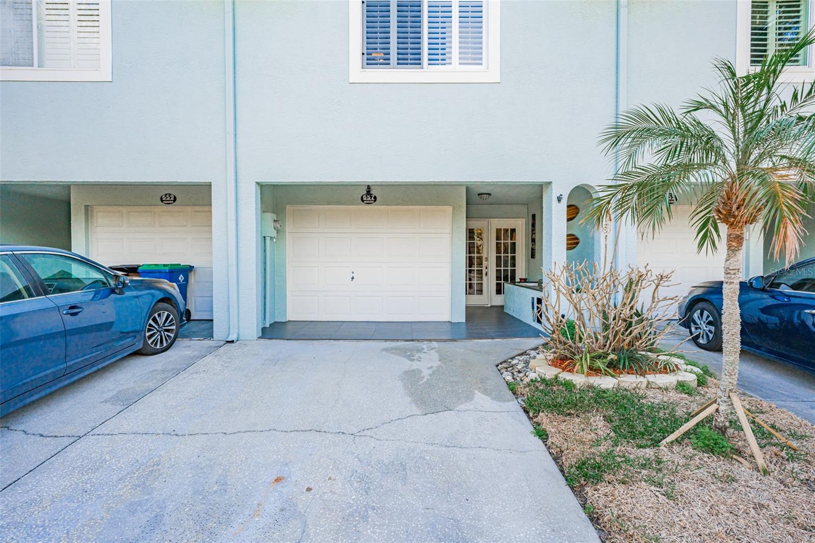 657 GARLAND CIRCLE