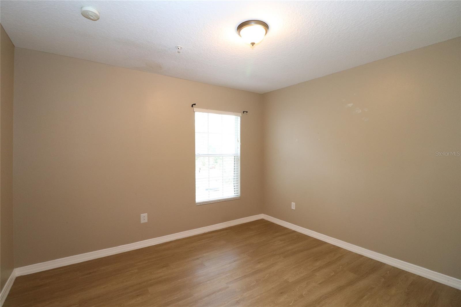 WEKIVA PARK TWNHMS - Residential Lease