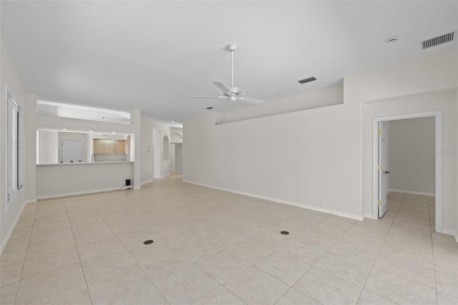 ROSEDALE 11 - Residential