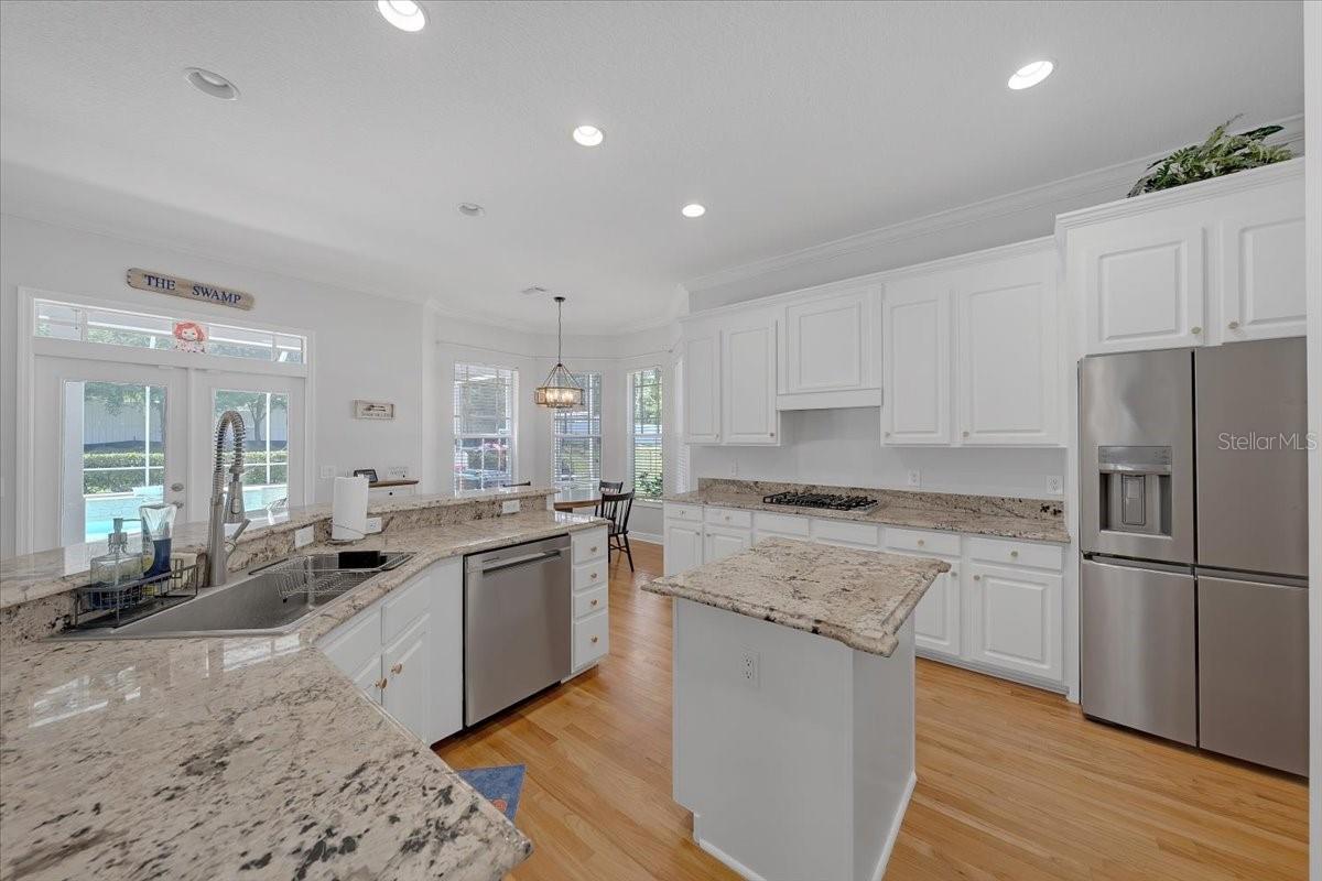 FISH HAWK TRAILS - Residential