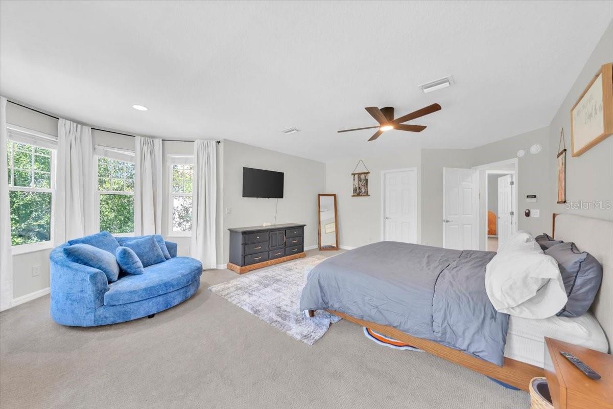 FISH HAWK TRAILS - Residential