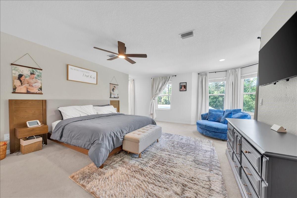 FISH HAWK TRAILS - Residential